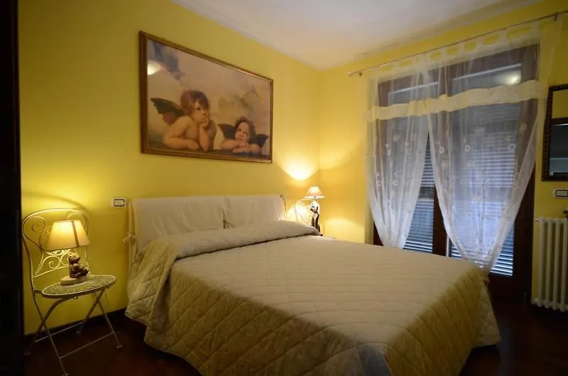 Mirbea Bed & Breakfast Cisano sul Neva Italy