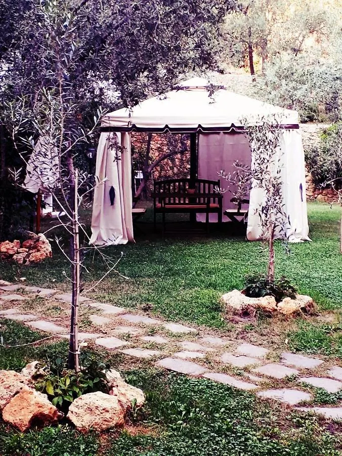 Mirbea Bed & Breakfast Cisano sul Neva